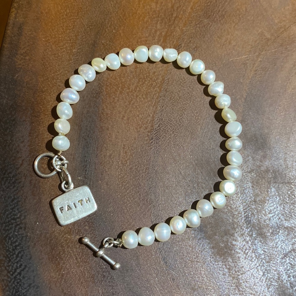 FAITH Faux Pearl Bracelet
